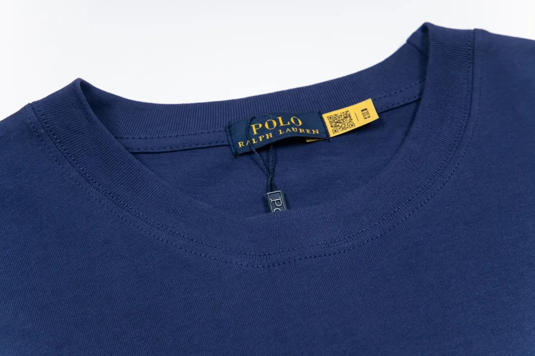 P100 Style No. Y710 Couple style is simple, beautiful and handsome😍[Ralph Lauren/Ralph Lauren] Couple wear classic embroidered cotton 240g T-shirt round neck, high quality goods, classic style has always been very popular! The workmanship details are very good! The simple round neck short-sleeved T-shirt is always the standard, with classic brand embroidery on the chest! All major stars have the same style! Best for couples. High quality goods! Xinjiang cotton micro-elastic and smooth fabric has excellent quality. Pure cotton is soft and skin-friendly. Three-dimensional design and tailoring. Classic styles are fashionable and never go out of style! Size: S-XL Color: Black White Gray Navy